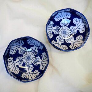 2 Vintage Blue White Radish Leaf Bowls Otagiri, Japan Porcelain Maple Leaf 4.25"